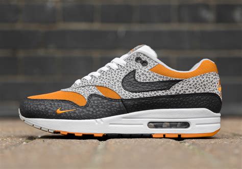 safari air max 1